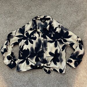 Simply Vera Vera Wang Blue and Cream Floral Button Down Shirt